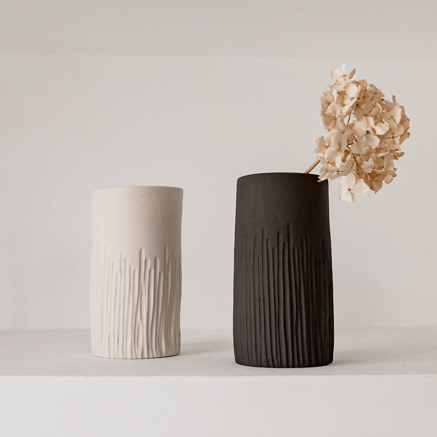 Vase en céramique fait main Stripe beige